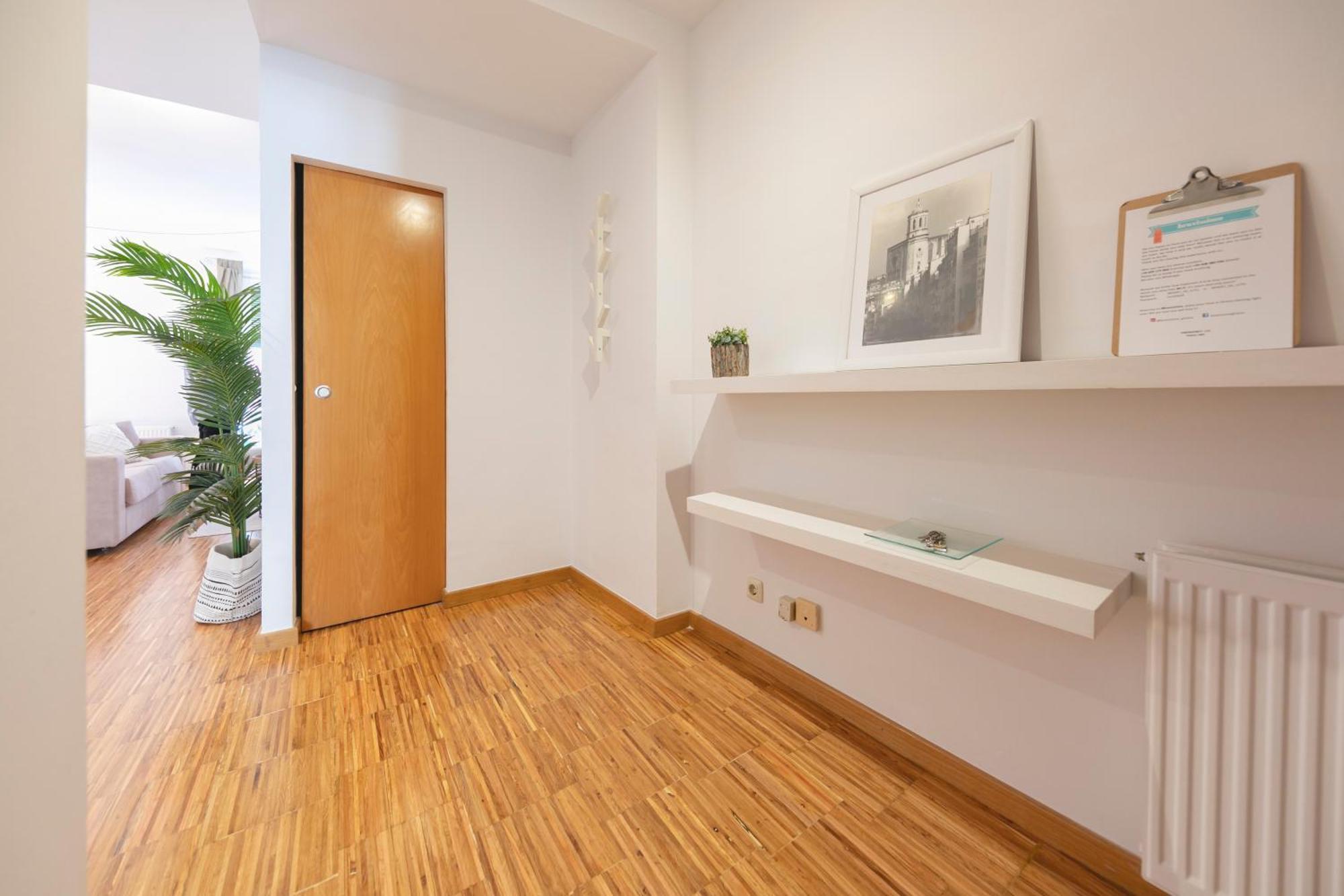 Bravissimo Sunset Apartment Girona Bagian luar foto