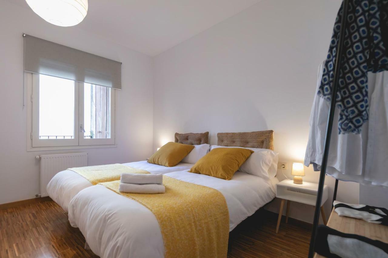 Bravissimo Sunset Apartment Girona Bagian luar foto